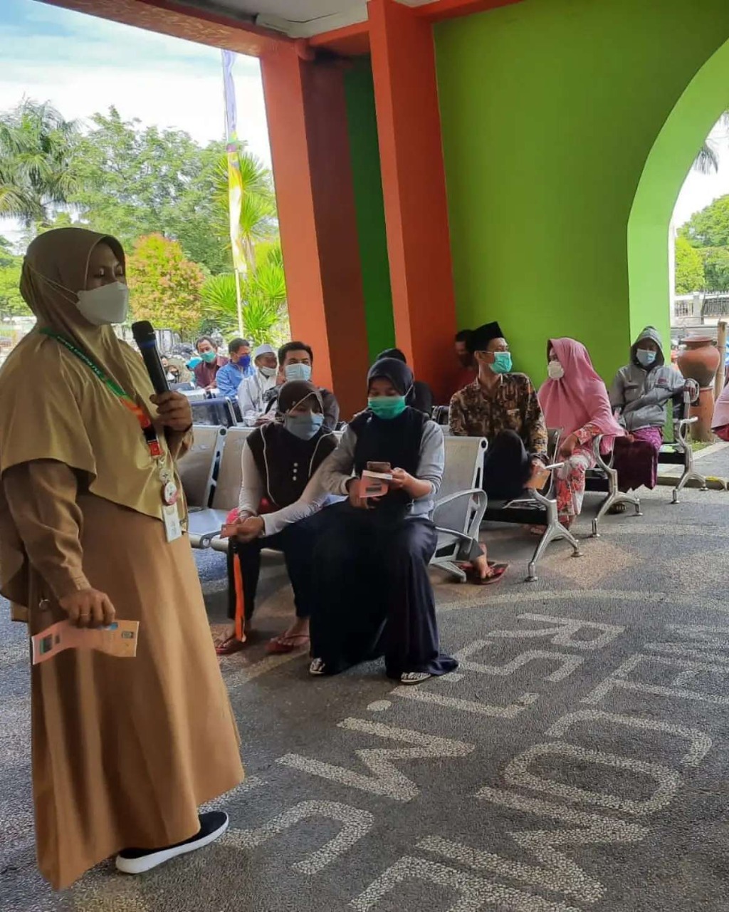 MENINGKATKAN JUMLAH PENGGUNA PENDAFTARAN ONLINE, PKRS TERUS LAKUKAN SOSIALISASI